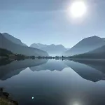 Skogly - Det Gode Livet På Landet Feriehus Stryn