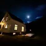 Skogly - Det Gode Livet På Landet Feriehus