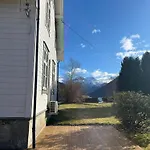 Skogly - Det Gode Livet På Landet * Stryn
