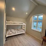 Skogly - Det Gode Livet På Landet * Stryn