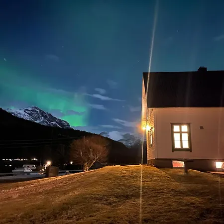 Skogly - Det Gode Livet Pa Landet Holiday home Stryn