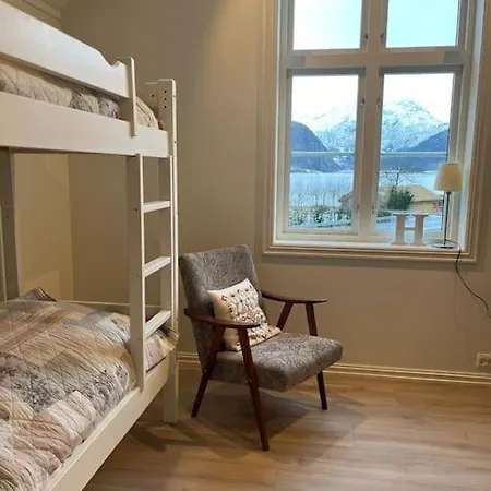 Skogly - Det Gode Livet Pa Landet Stryn