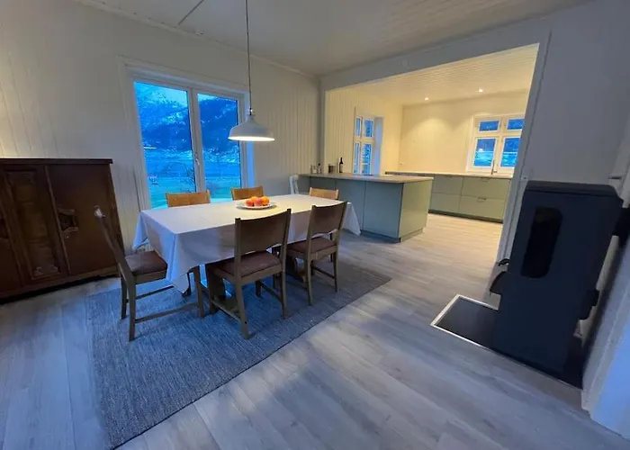 Skogly - Det Gode Livet Pa Landet Hébergement de vacances Stryn