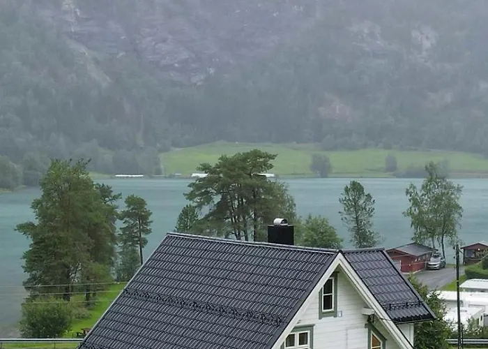 Skogly - Det Gode Livet Pa Landet * 史特林